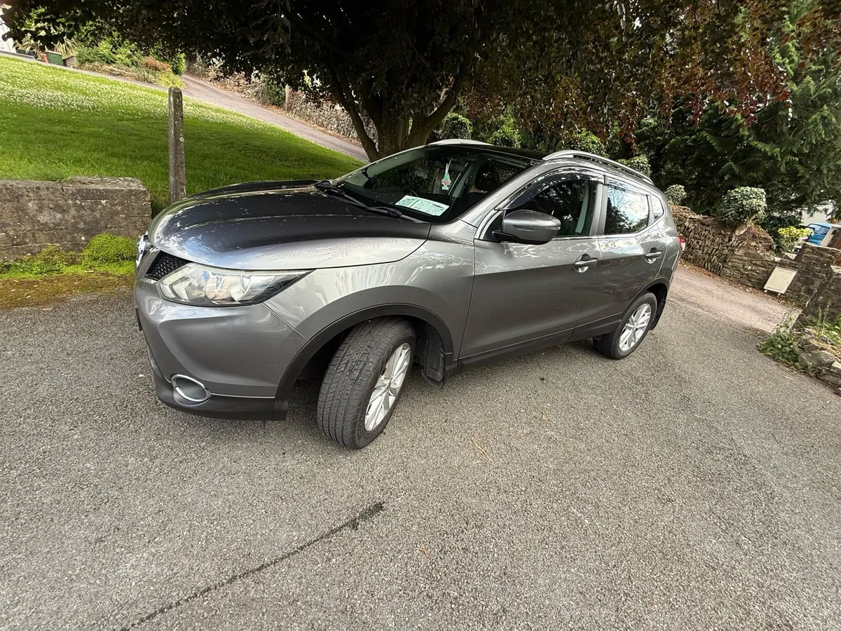Car - Image 1