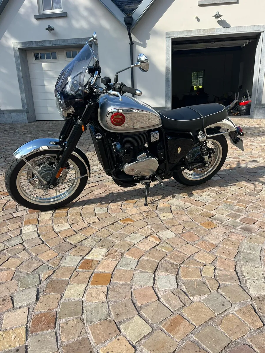 BSA - legacy (Gold Star) 2023 31mls - Image 2