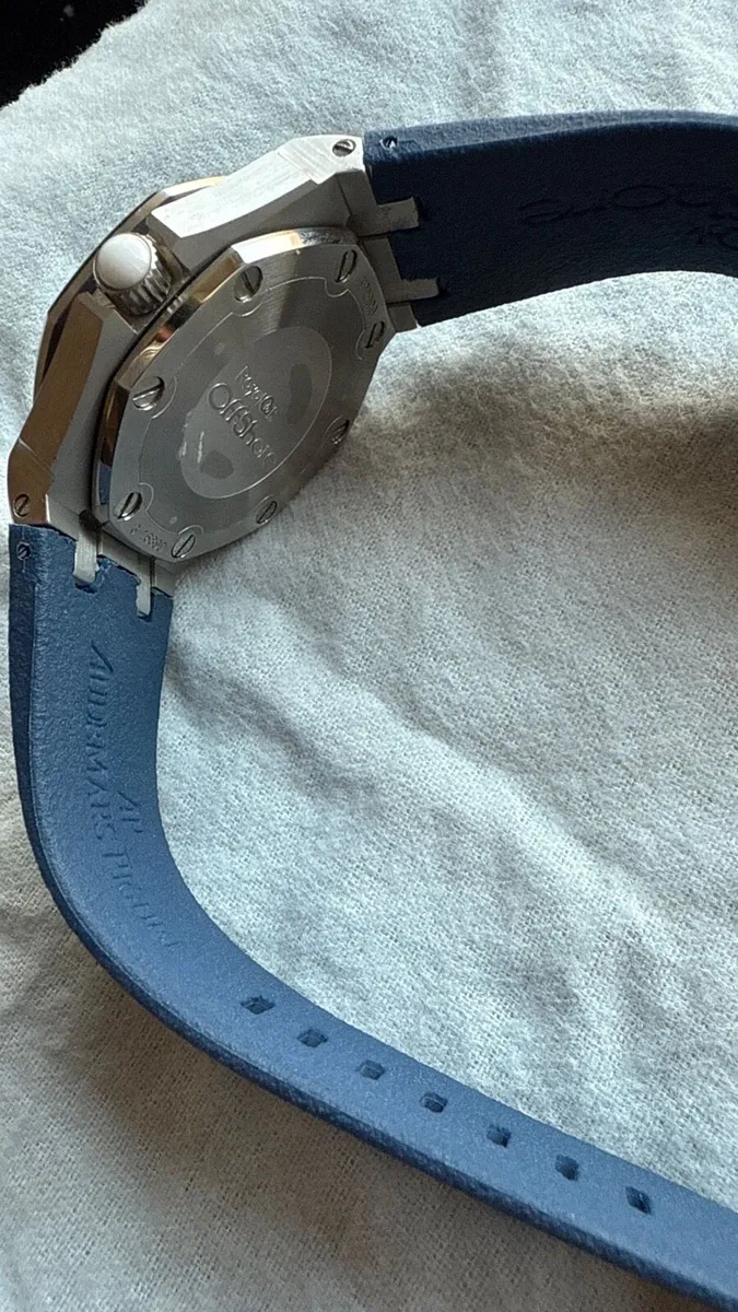 Watch man - Image 4