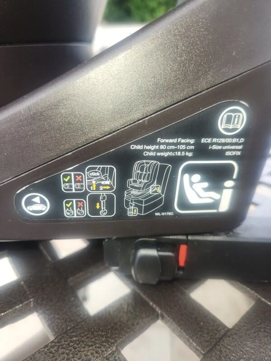 Nuna Rebl Plus Isofix Carseat - Image 4