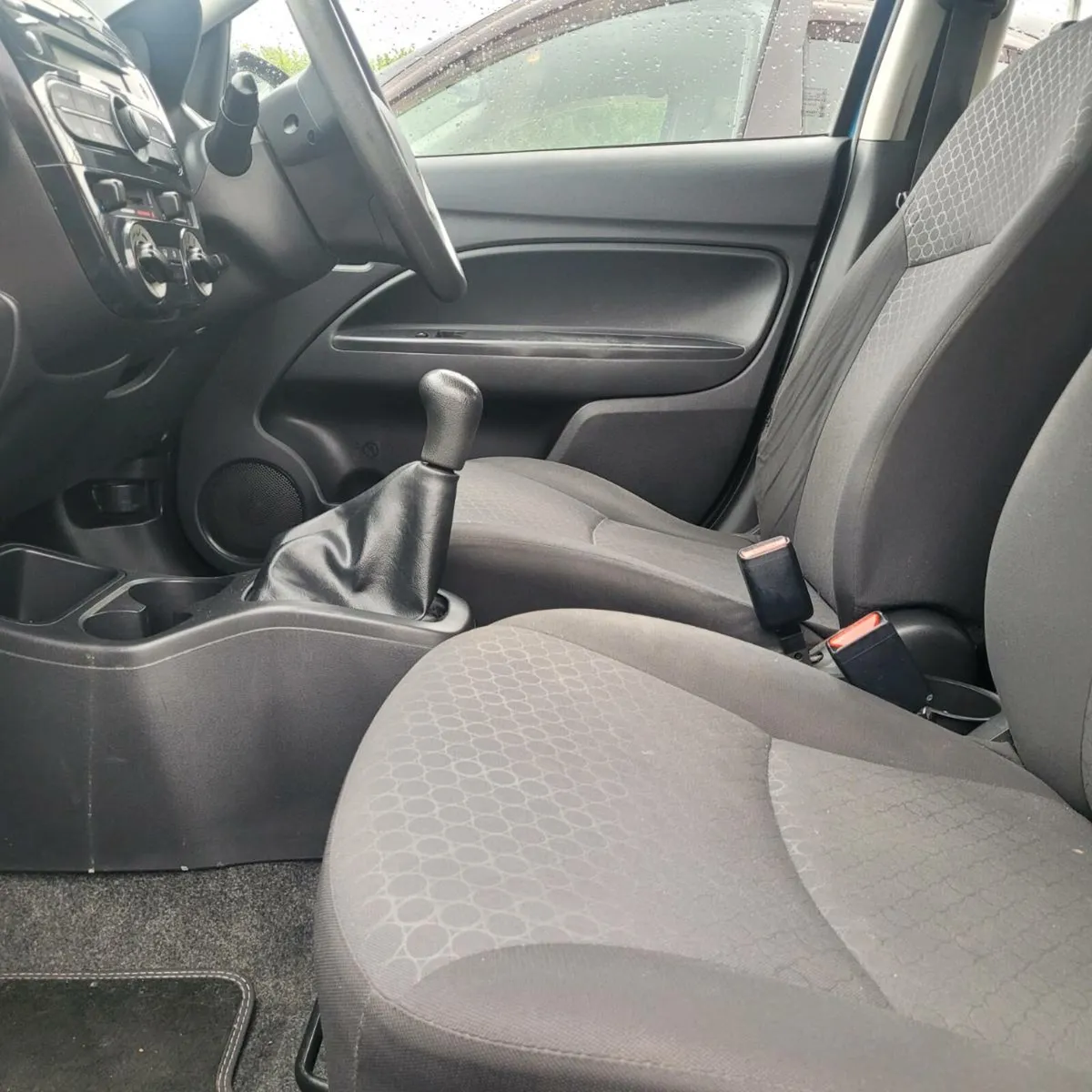 Mitsubishi Space Star - Image 2