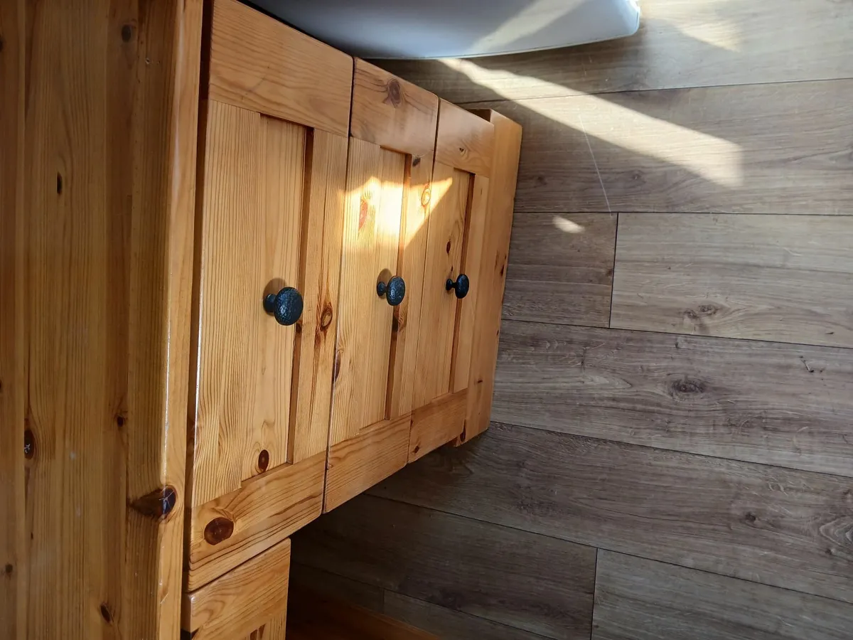 Solid pine dressing table - Image 2