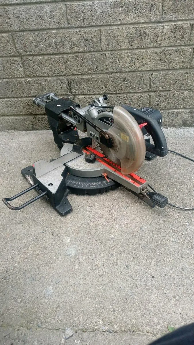 Large Sliding Chopsaw - Image 4