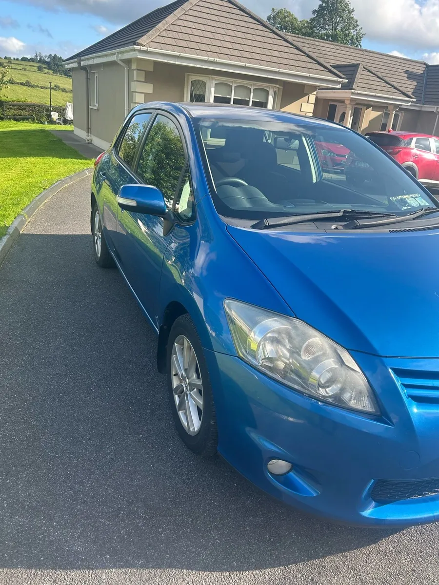 2011 Toyota auris sports 1.4 diesel - Image 2