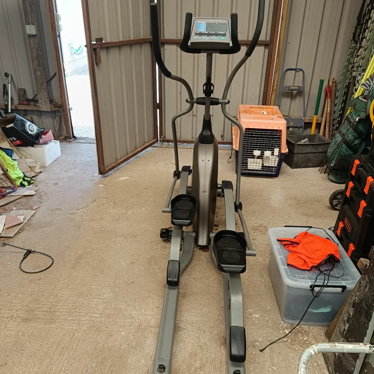 Elliptical Vision Fitness X6200 HRT3 - Image 4