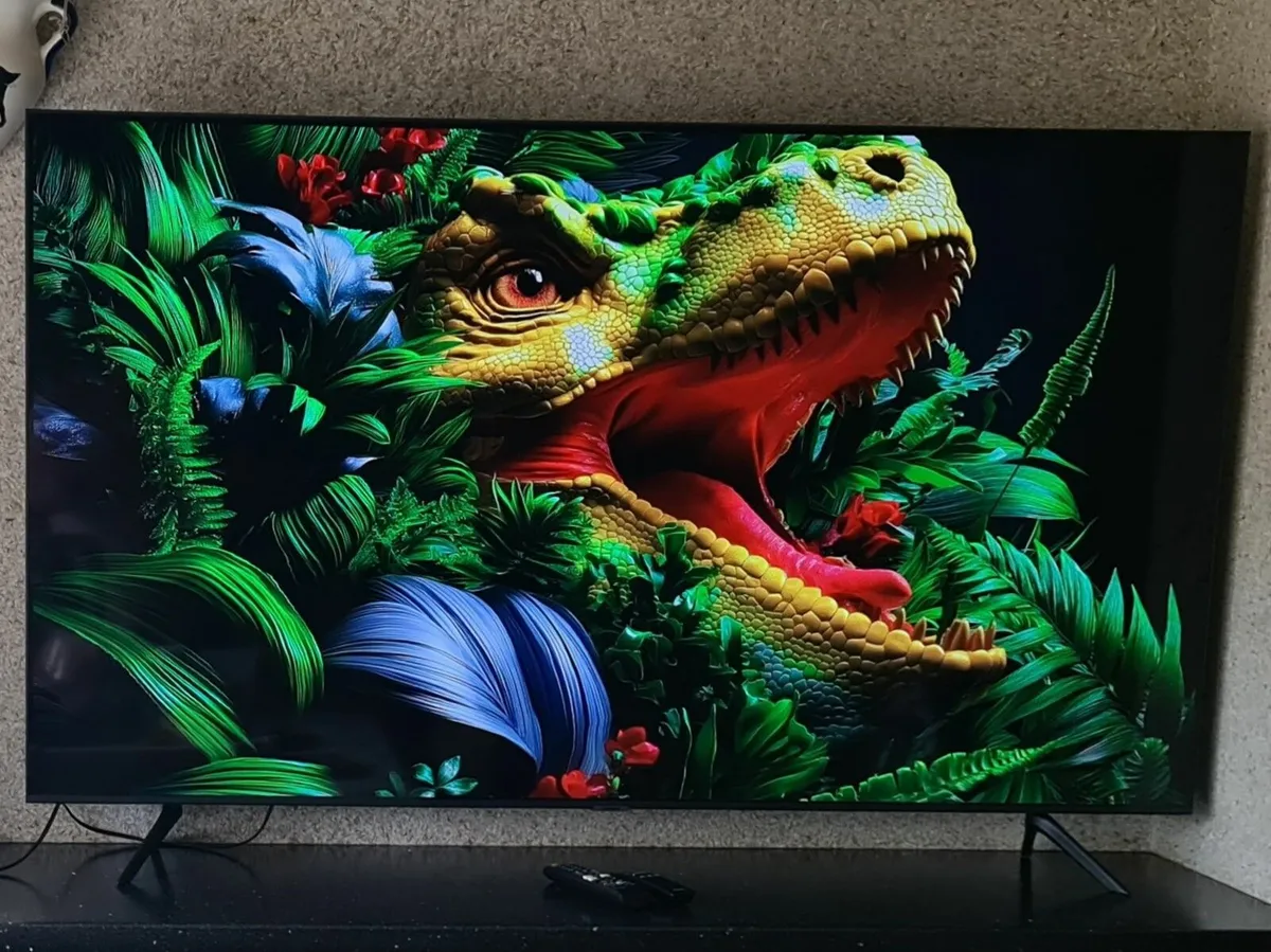 Samsung 65” 4K UHD Smart TV - Image 4