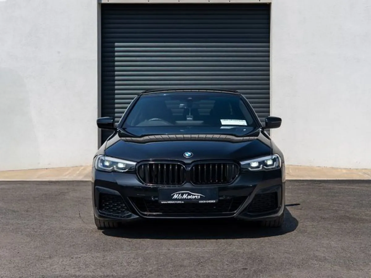 BMW 5 Series 520D M Sport - Image 3