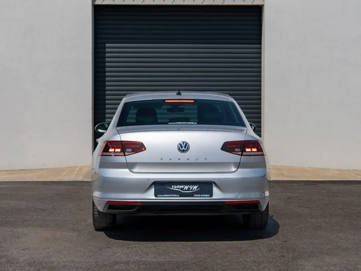 Volkswagen Passat SEL 2.0 TDI  full Leather - Image 4
