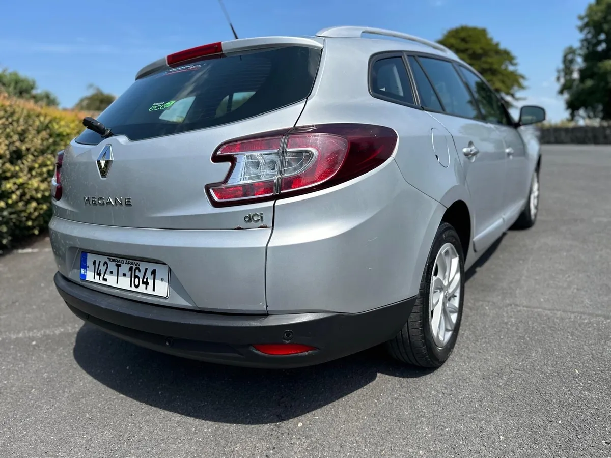 2014 RENAULT MEGANE ESTATE TOM TOM EDITION - Image 4