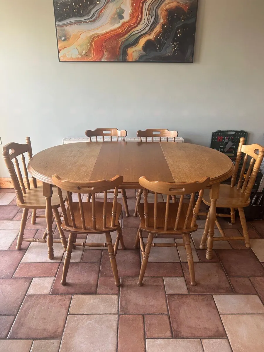 Kitchen table & chairs - Image 2