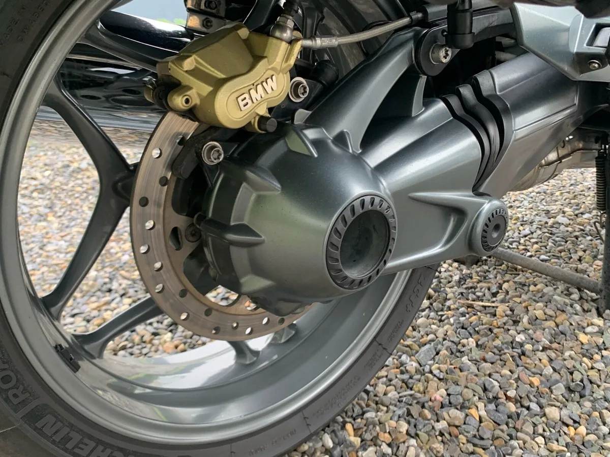 BMW R1200 RT 90th anniversary edition - Image 4