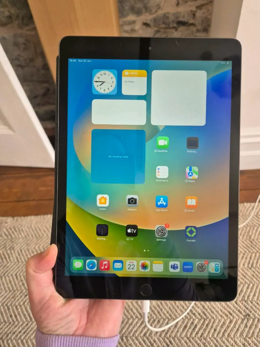 Ipad 7th Generation 128gb - Image 1