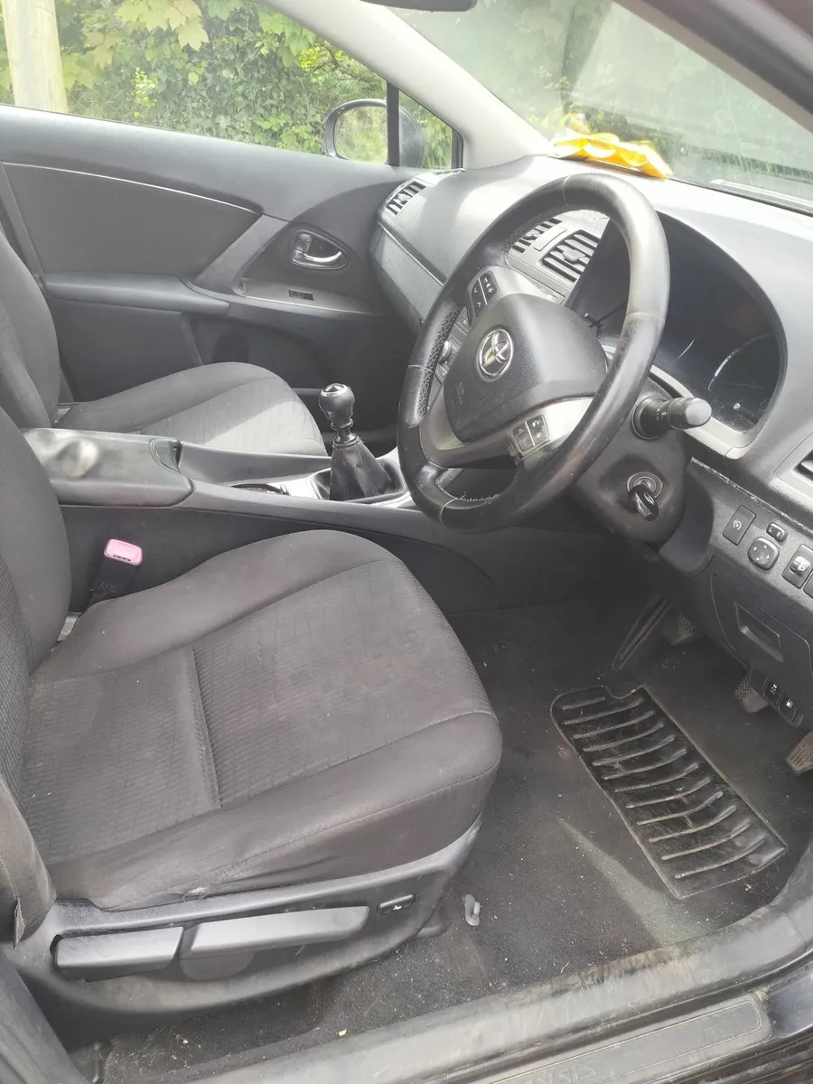 Toyota Avensis 2009 - Image 3