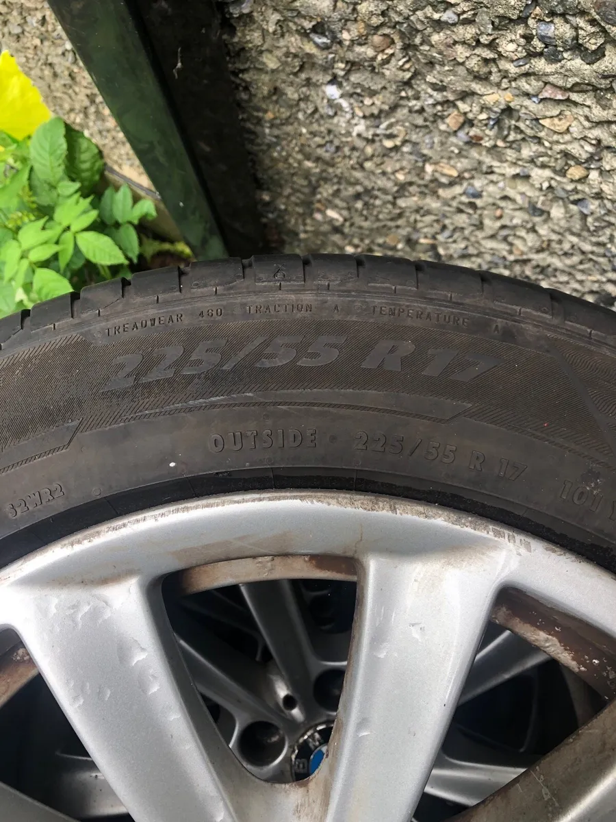 BMW 17" Alloys Wheels Tyres - Image 2