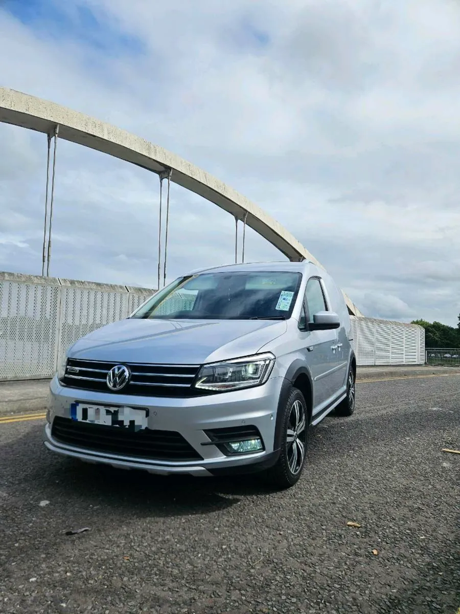 Volkswagen Caddy Alltrack - Image 4
