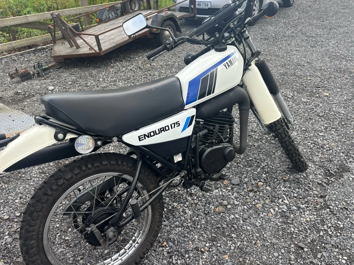 Motorcycle - Image 3