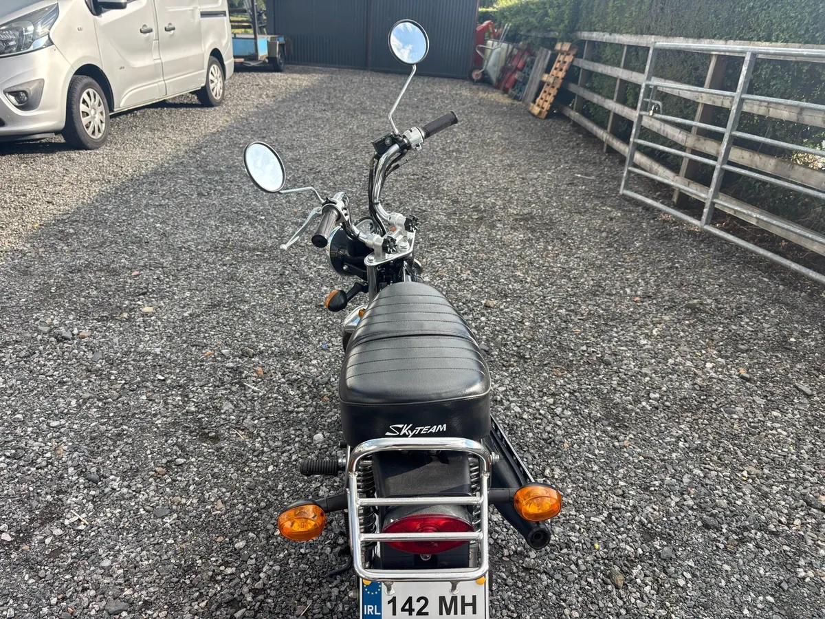 Motorcycle - Image 2