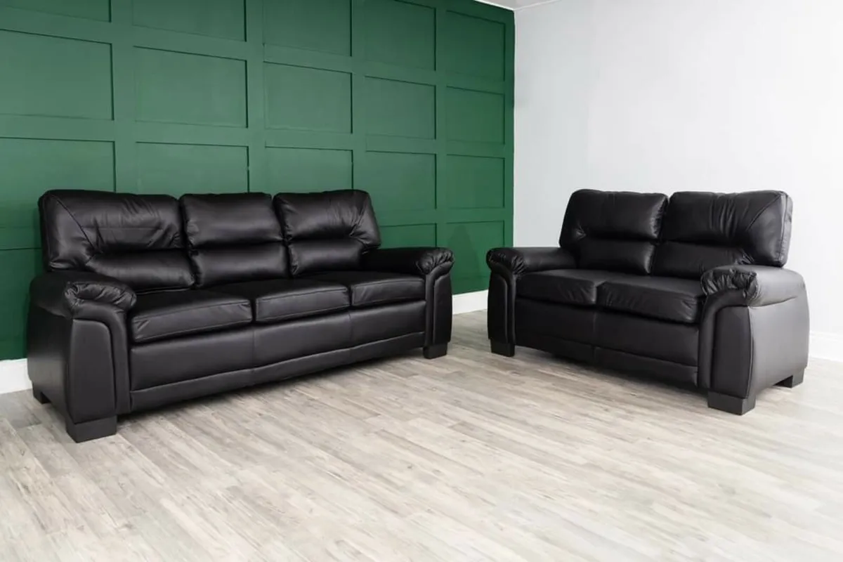 3+2 Bromley Gretal Leather Sofa - Image 4