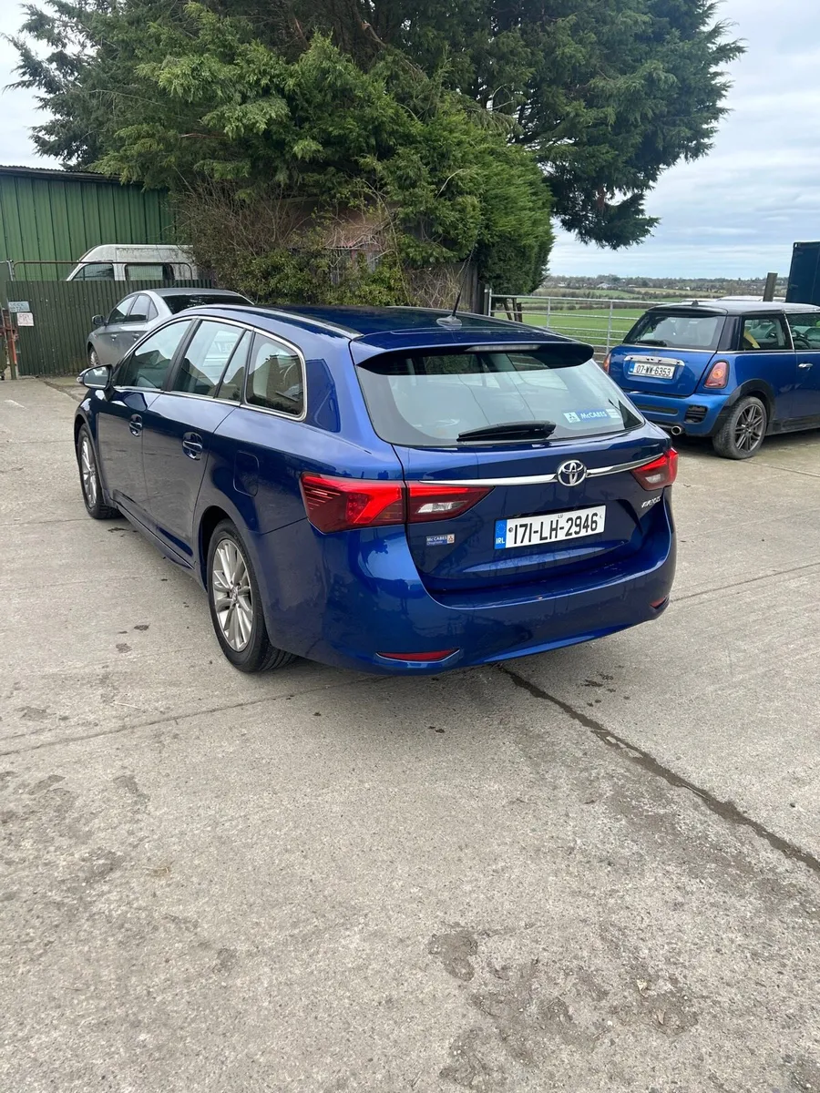 Toyota avensis (trade sale) d4d - Image 2