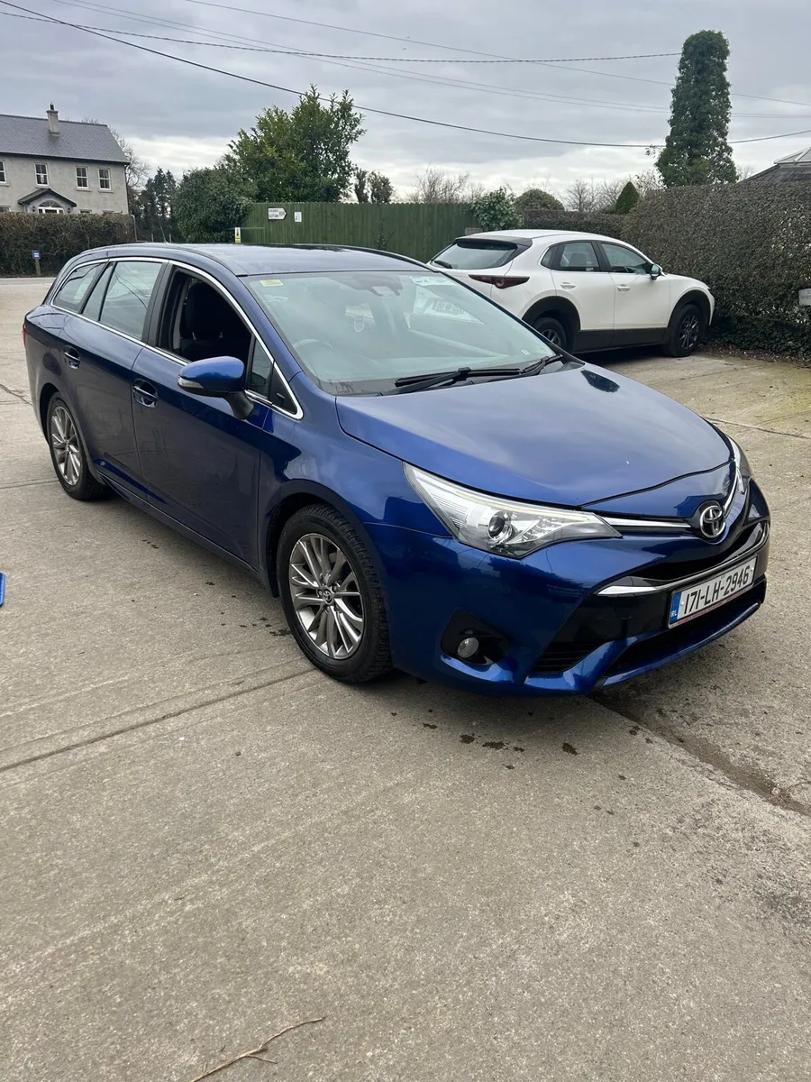 Toyota avensis (trade sale) d4d - Image 4