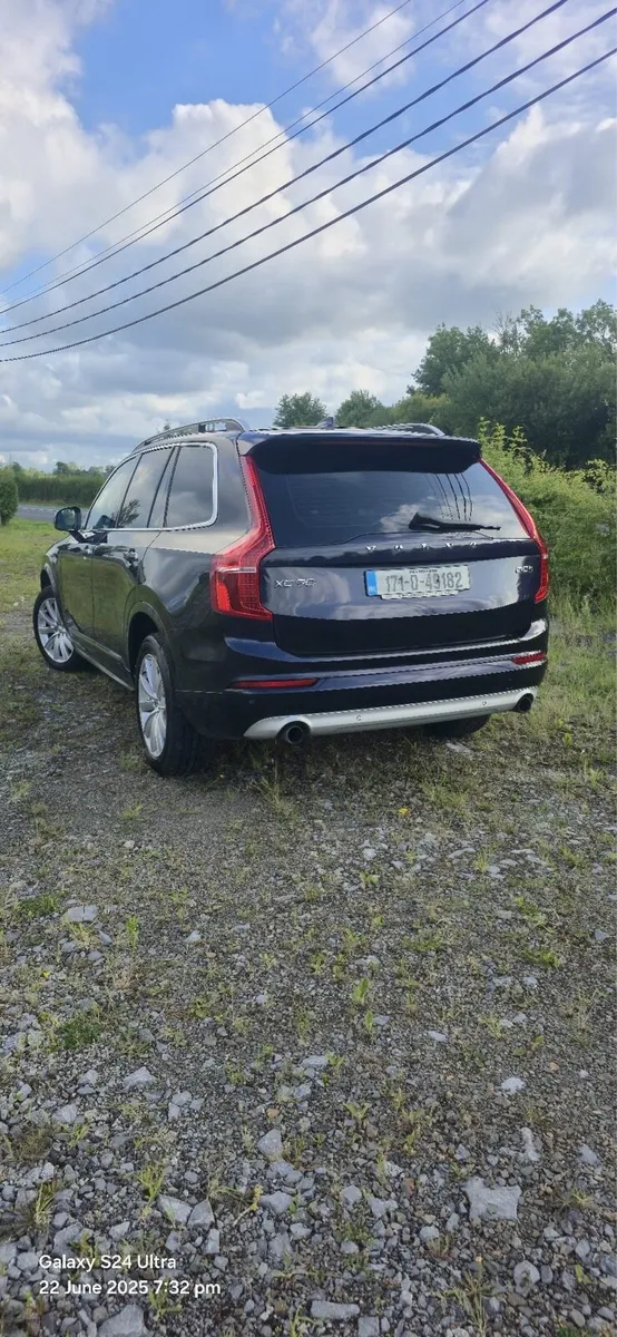 Volvo XC90 2017 - Image 2
