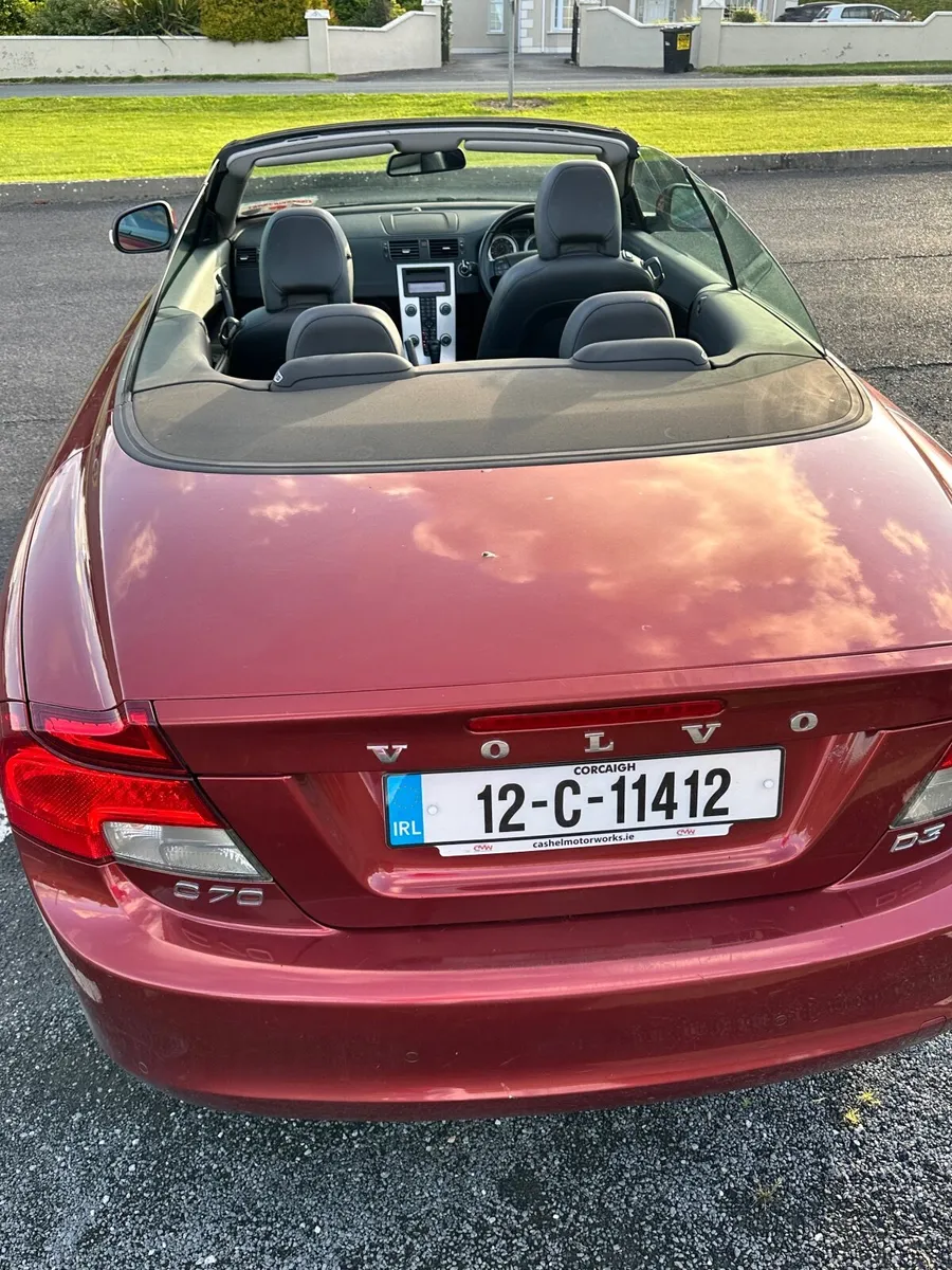 Volvo C70 2012 auto se lux nct taxed - Image 3