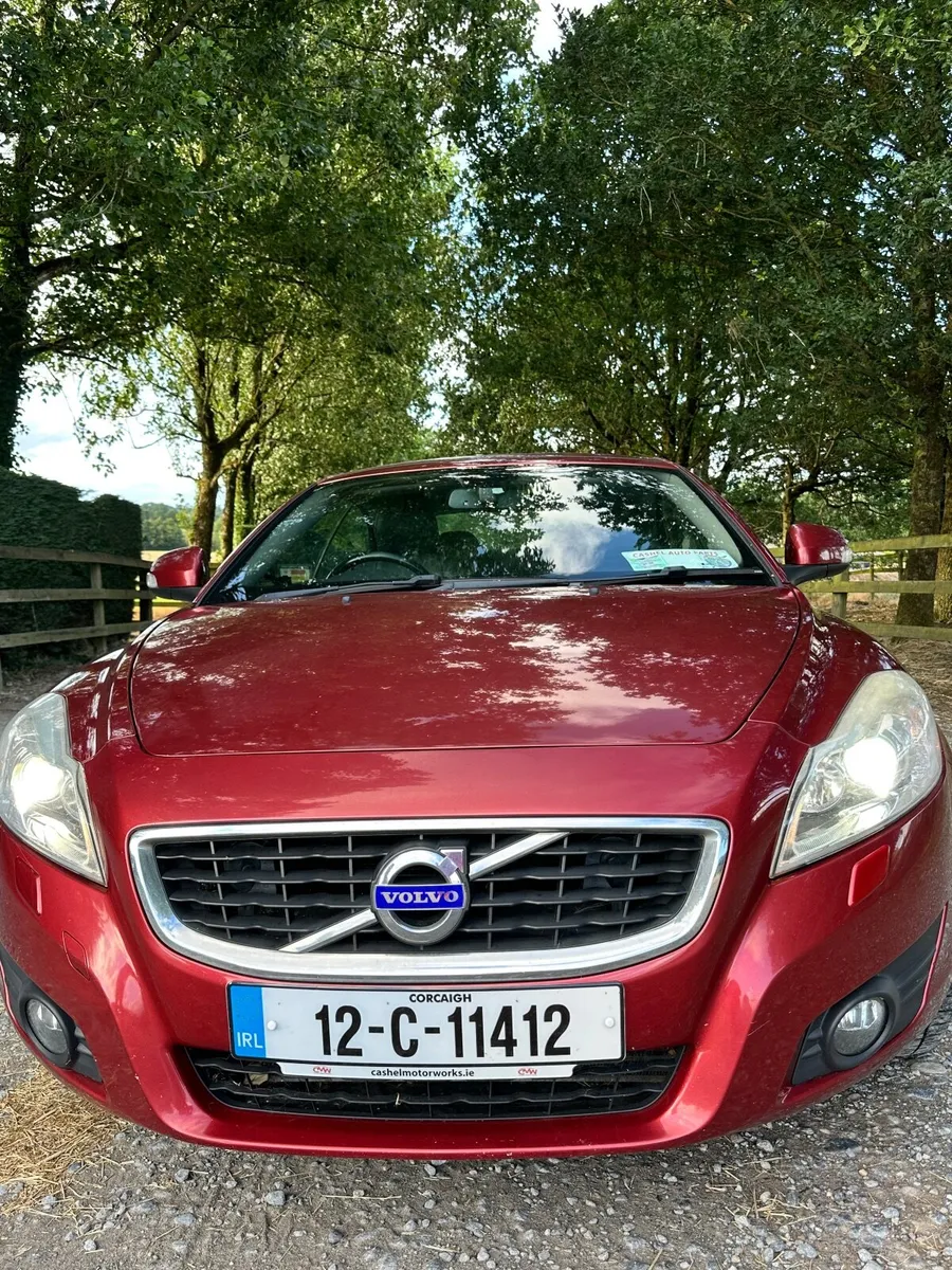Volvo C70 2012 auto se lux nct taxed - Image 1