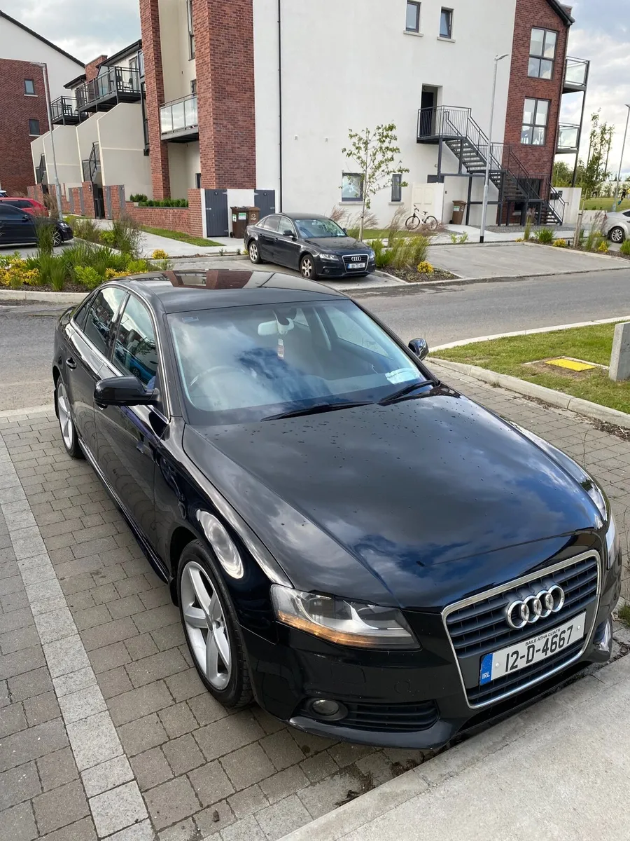 Audi A4 2012 - Image 2