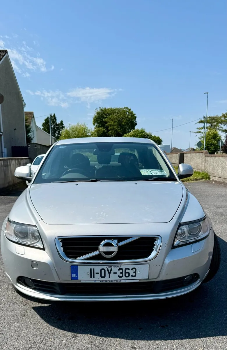 Volvo S40 2011, NCT May '26 - Image 2