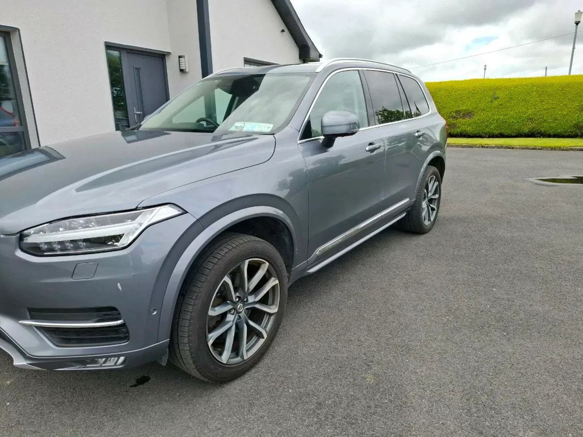 VOLVO XC90 - Image 4