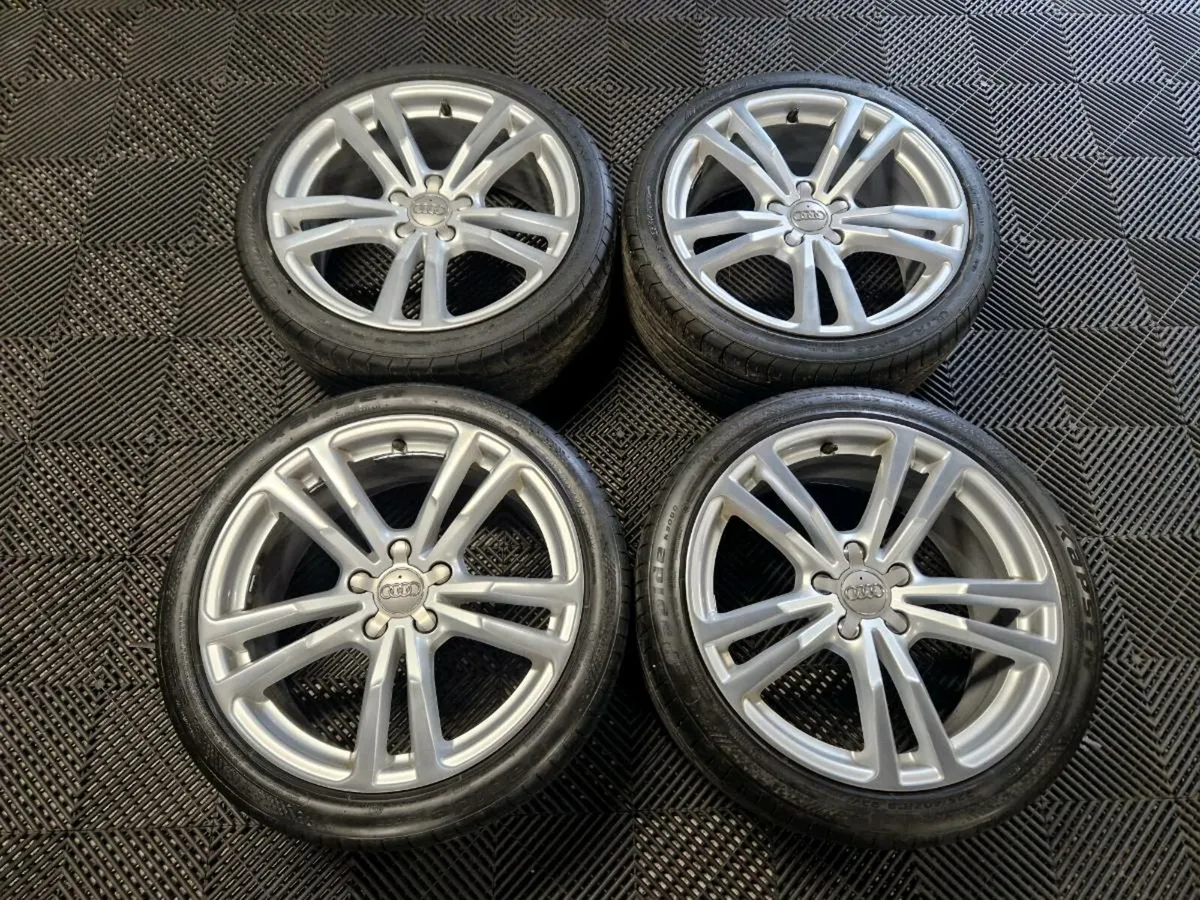Audi A3 18" Speedline •●Original●• - Image 2