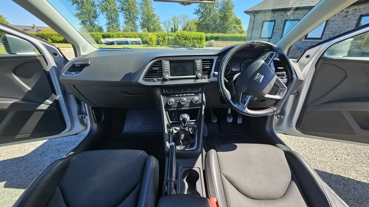 SEAT LEON 1.4 FR 2016 - Image 2