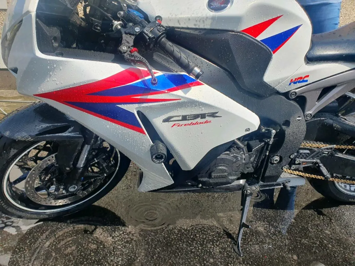 Honda Fireblade - Image 3