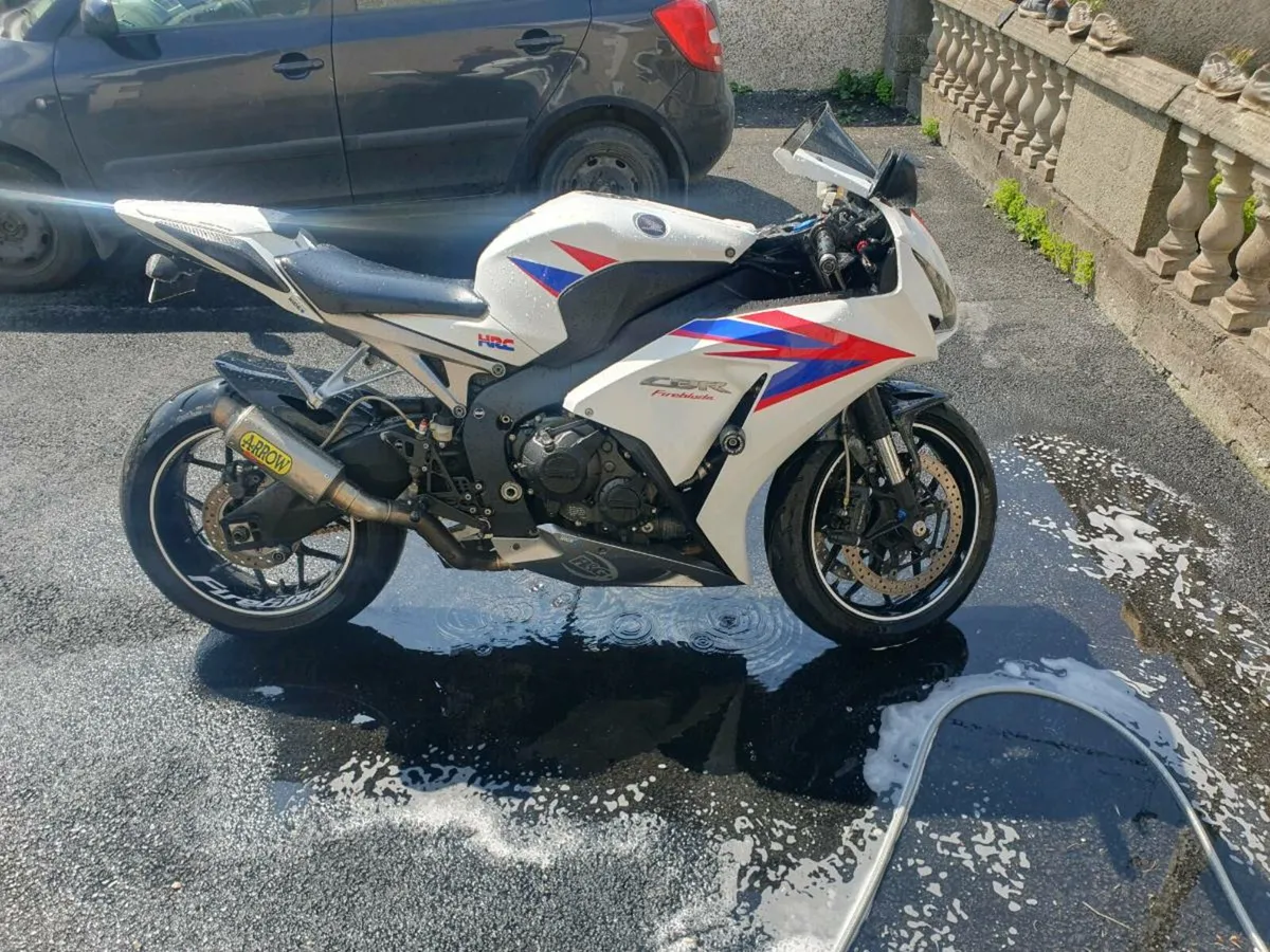 Honda Fireblade - Image 4