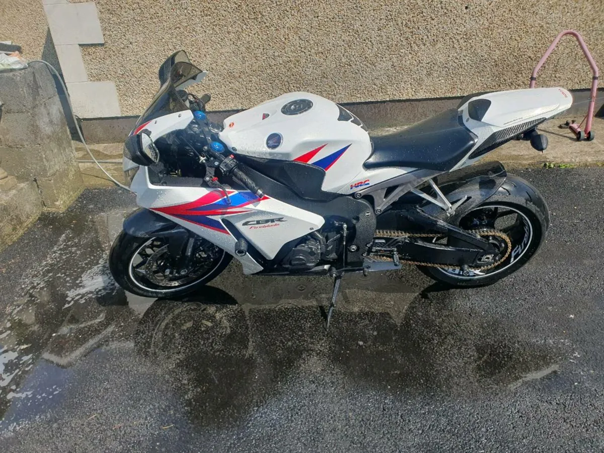 Honda Fireblade - Image 1