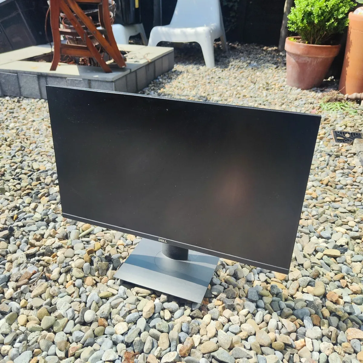 PC including 300 valued monitor and ALL peripheral - Image 4