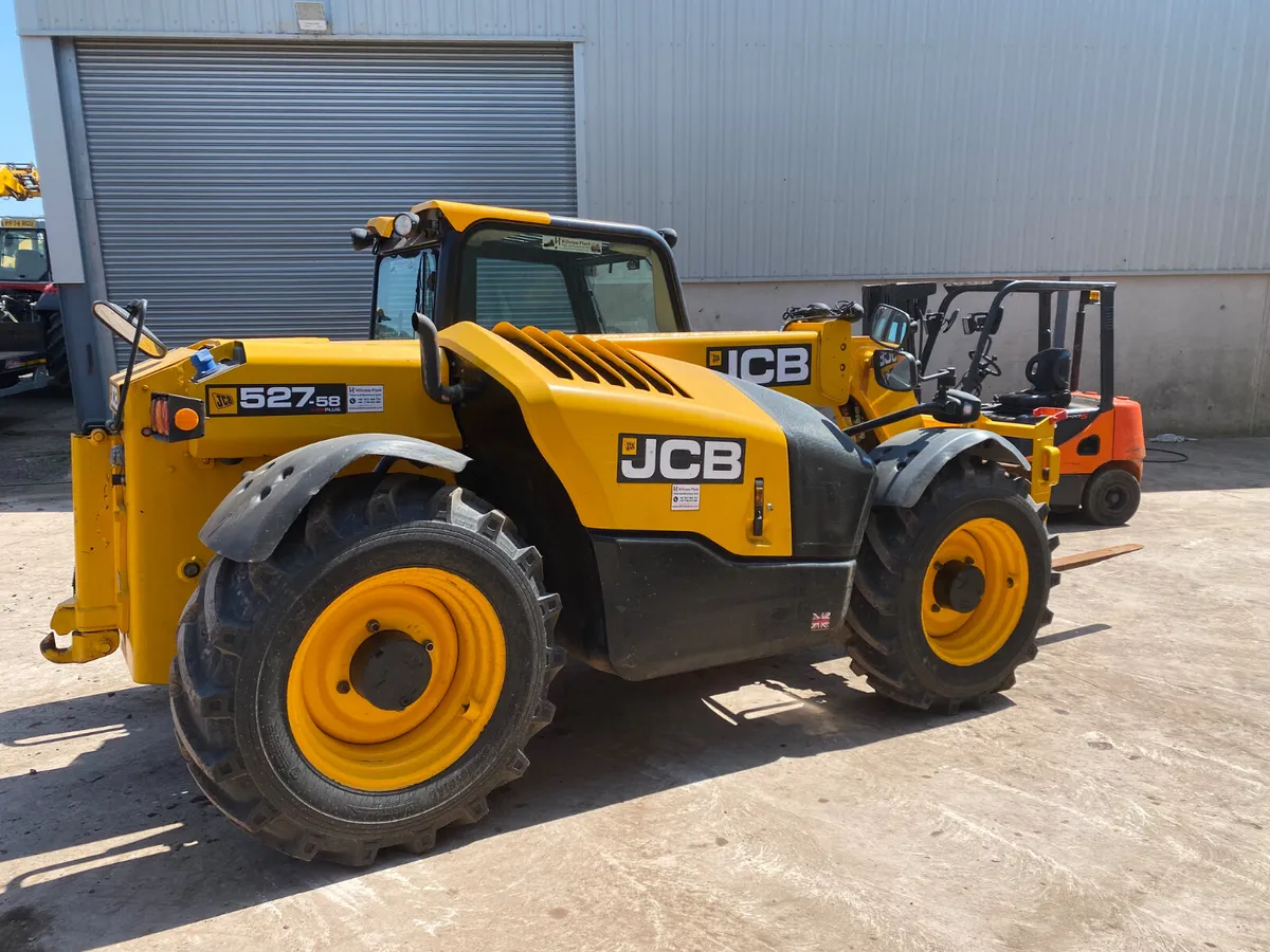 2018 JCB 527-58 AGRI - Image 1