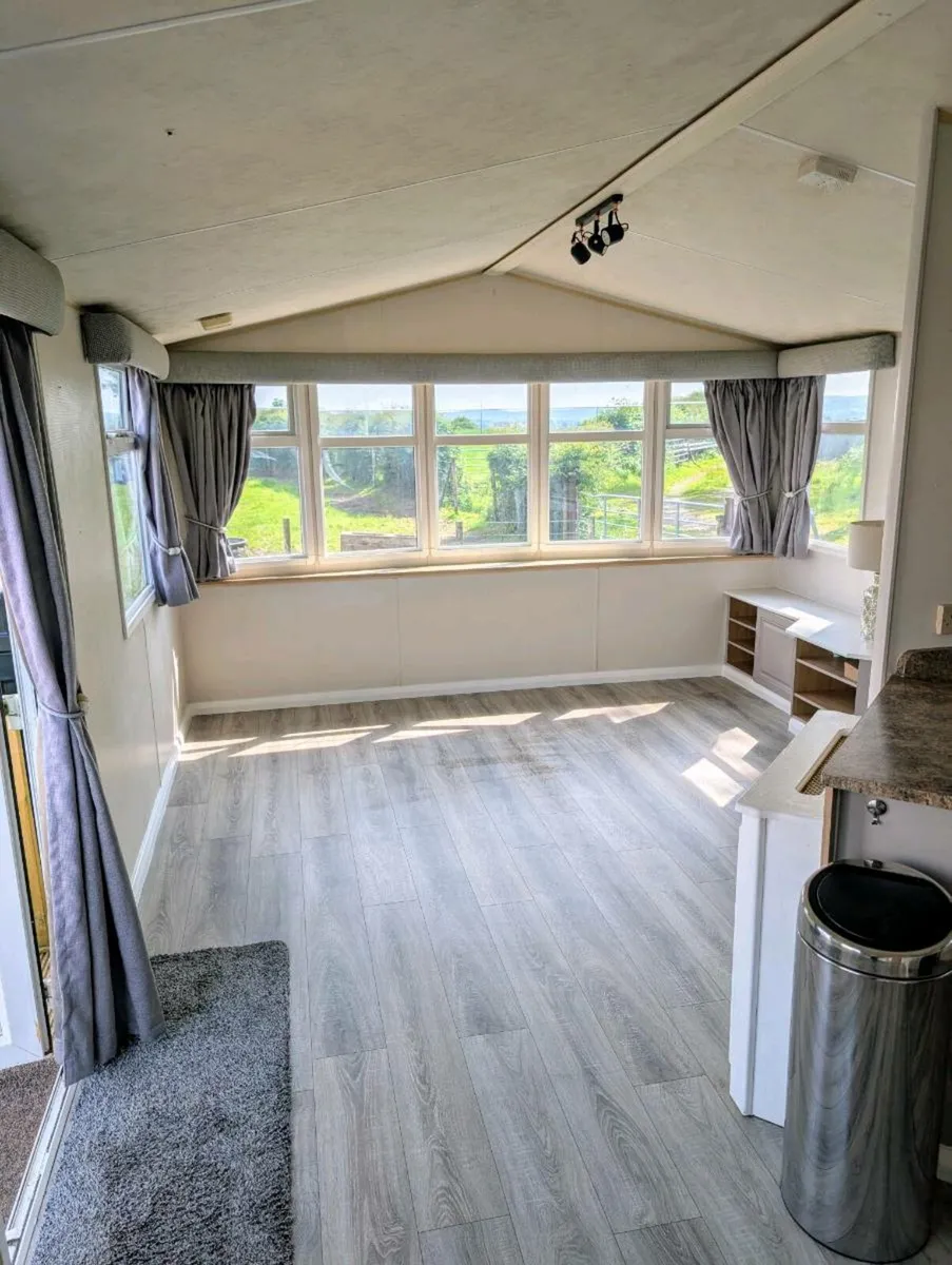 Willerby Granada Mobile Home - Image 3