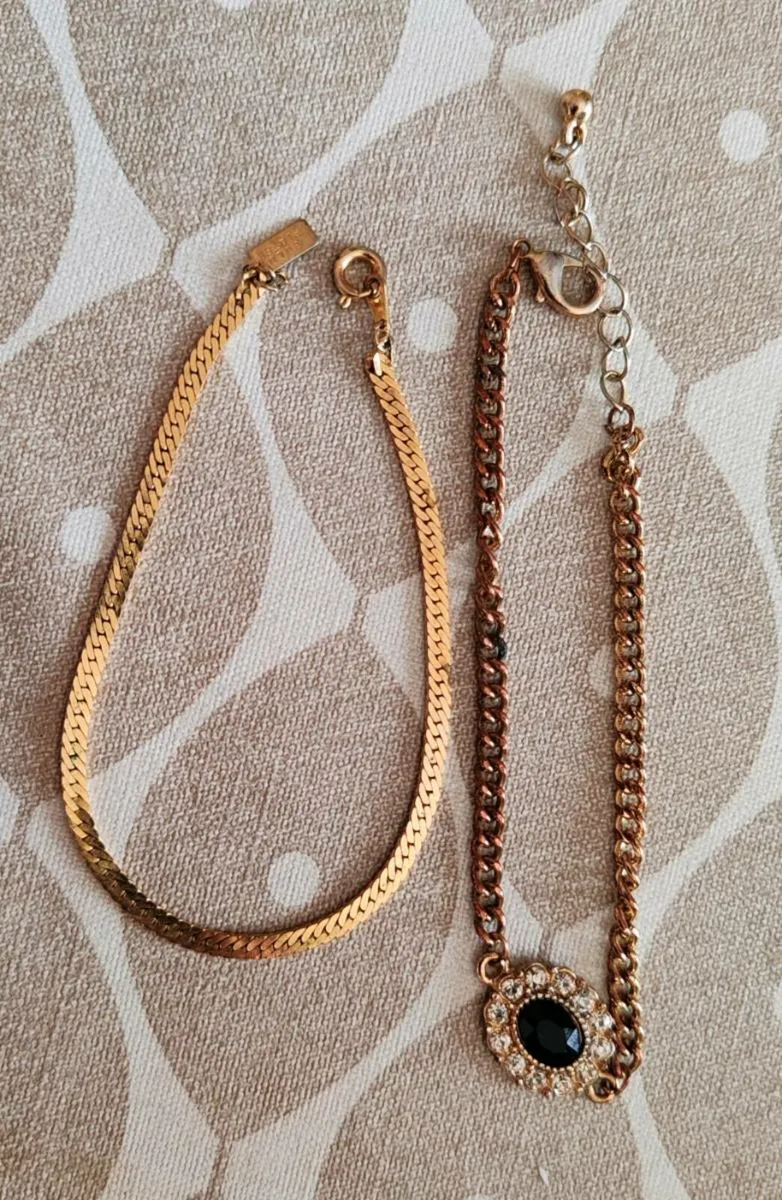 2 vintage bracelets - Image 2
