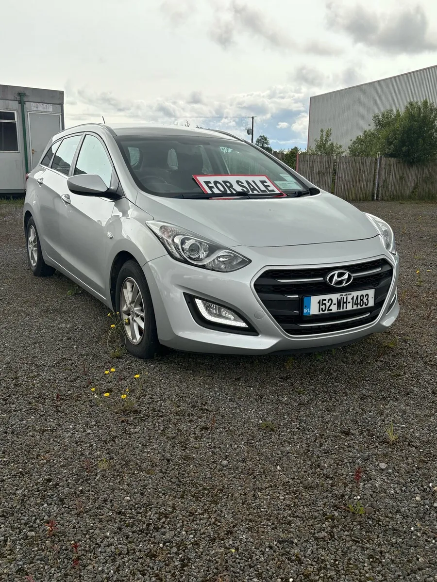 152 Hyundai I30 estate - Image 2