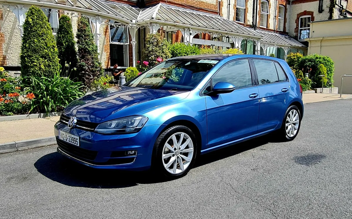 Stunning Golf 1.4 Highline Automatic - Image 1