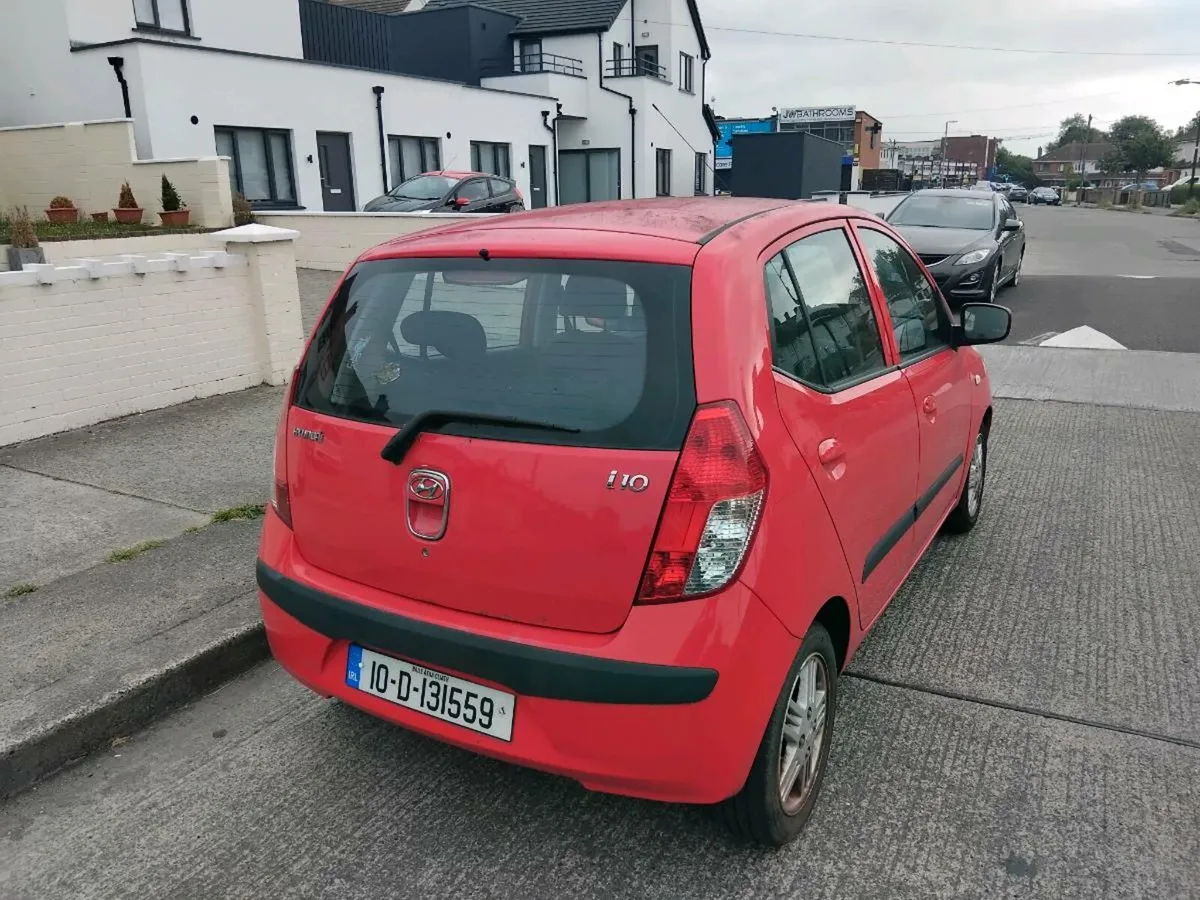 Hyundai i10 - Image 2