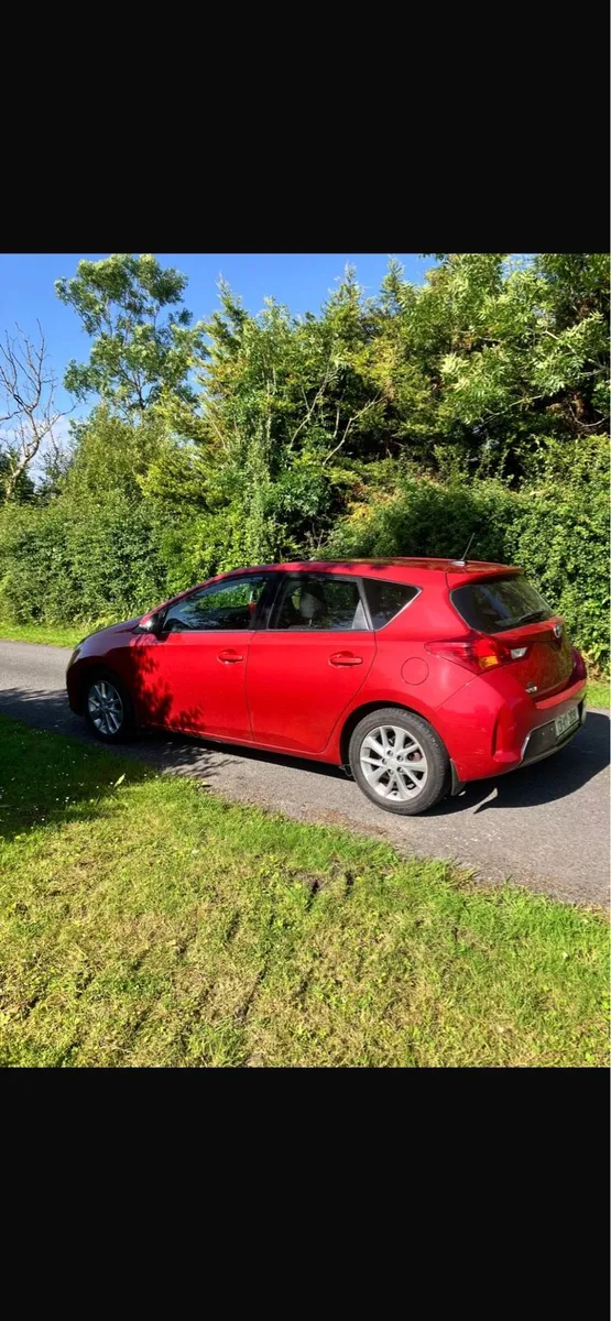 Toyota Auris - Image 2