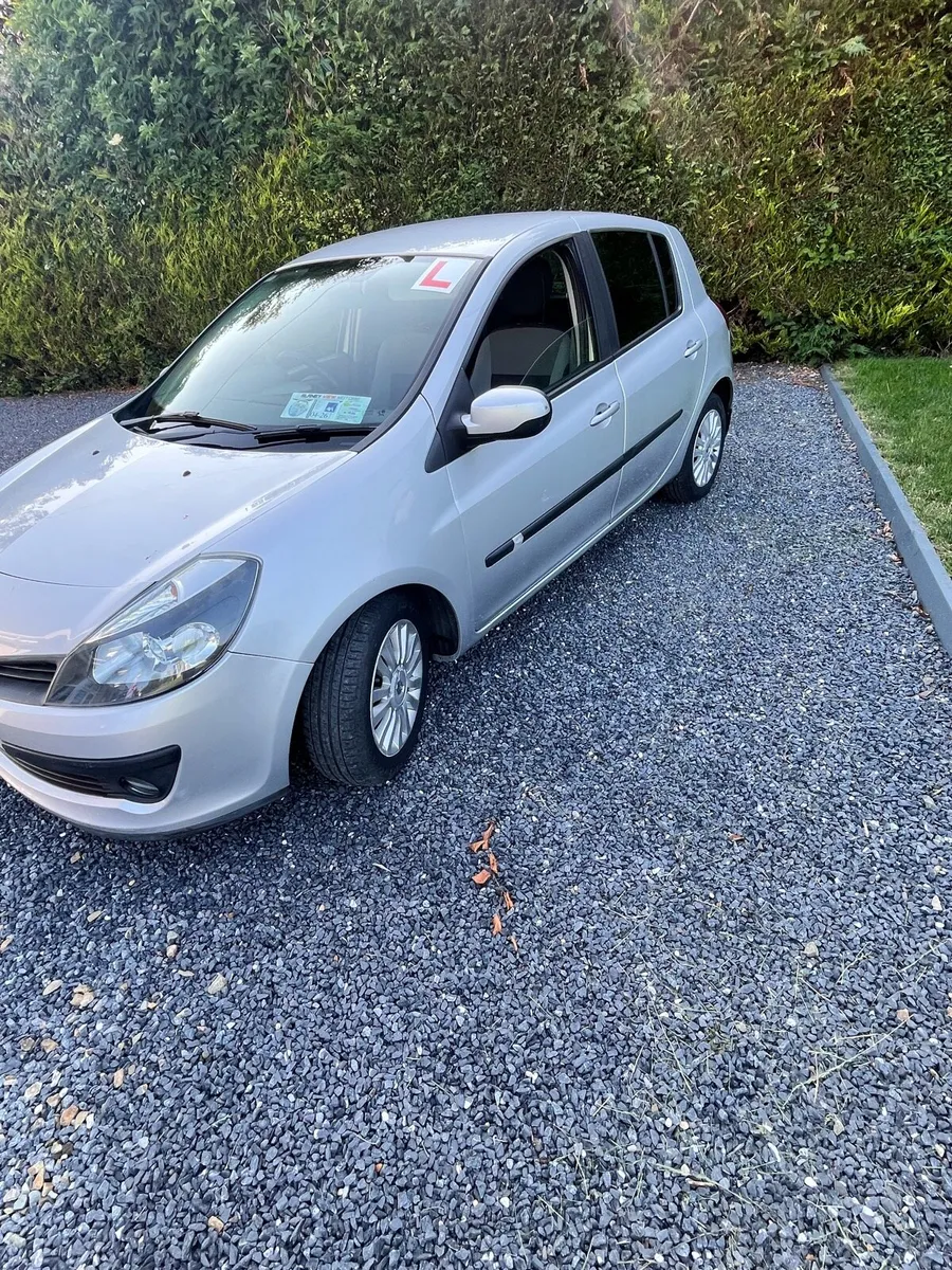 Renault  clio - Image 4