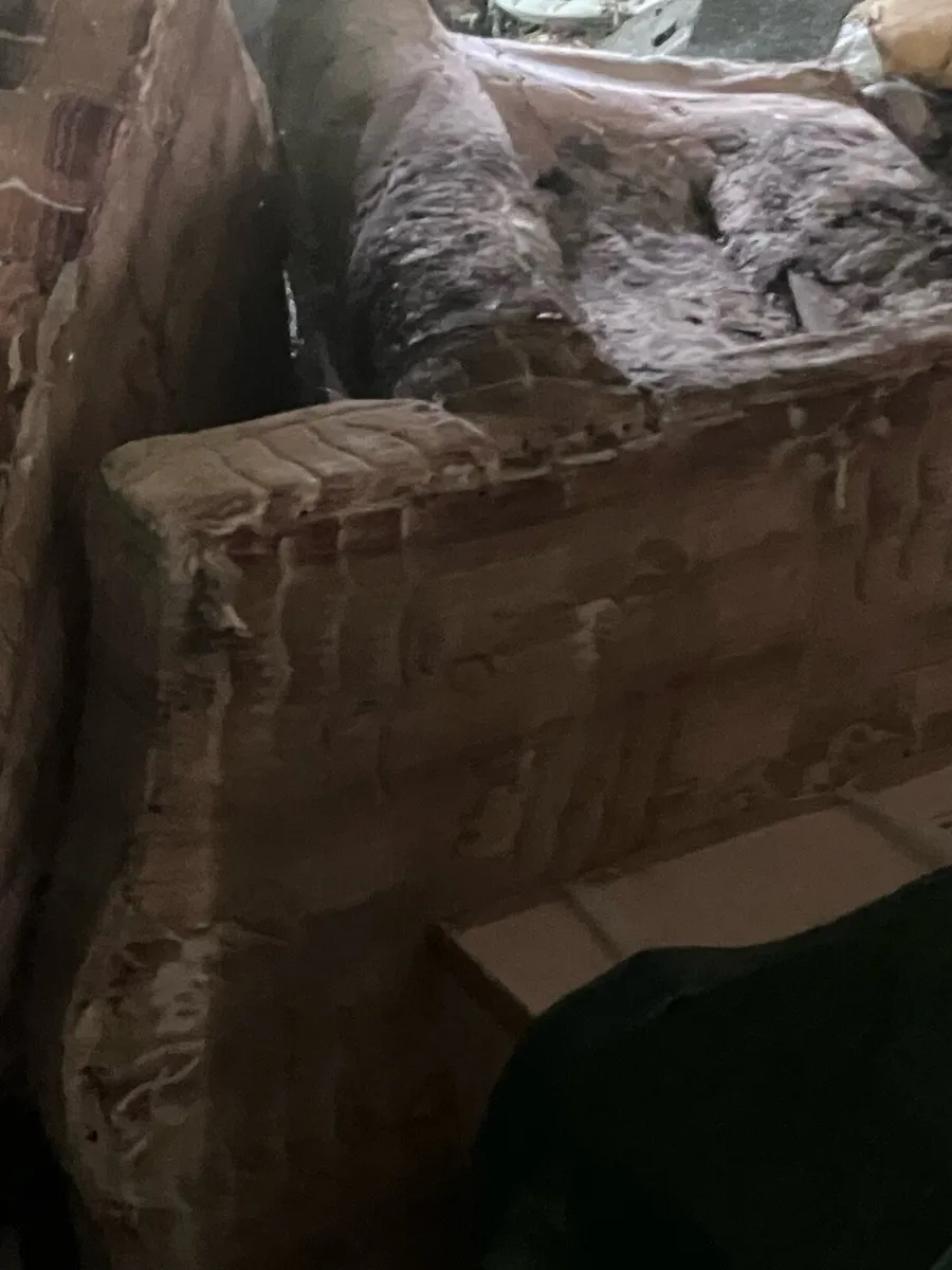 Free armchairs for repair - Image 4