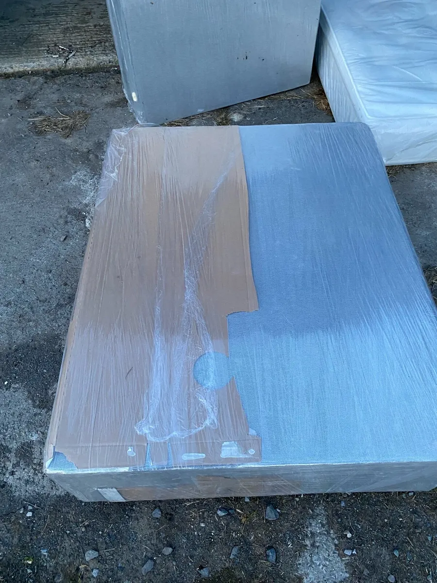 Beds - Image 3