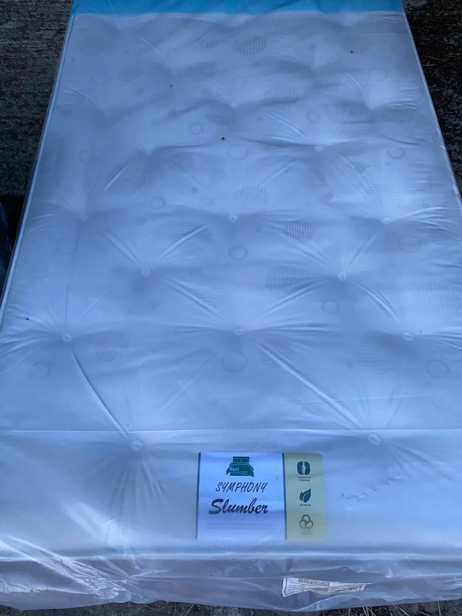 Beds - Image 4