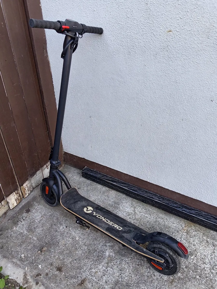 Electric scooter - Image 1