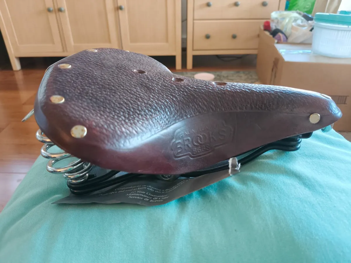Brooks leather bike saddle - Image 4