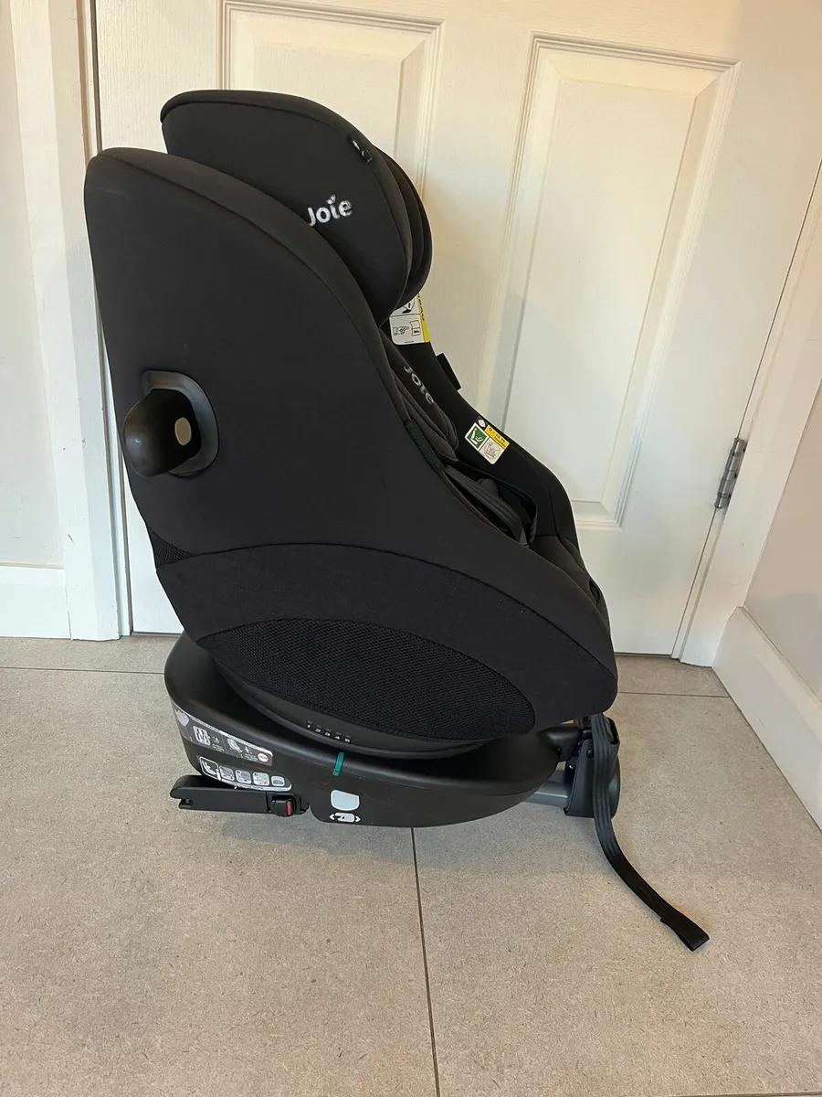 Joie iSpin 360 GTI iSize swivel car seat - Image 2